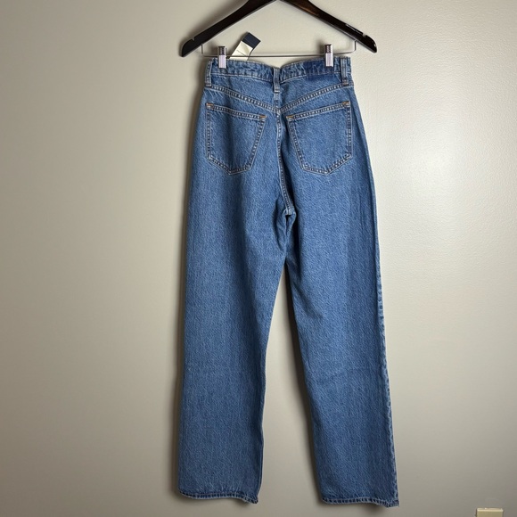 NWT Abercrombie & Fitch Curve Love High Rise Loose Medium Wash Jeans size 26L/2 - Picture 10 of 15